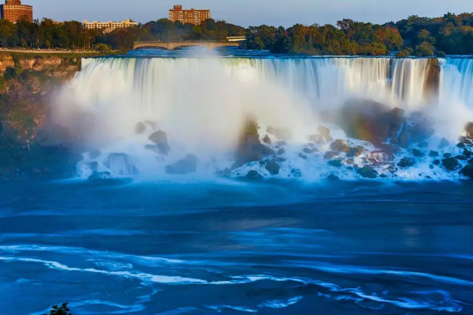 Nueva York: Excursión guiada nocturna a las cataratas del Niágara