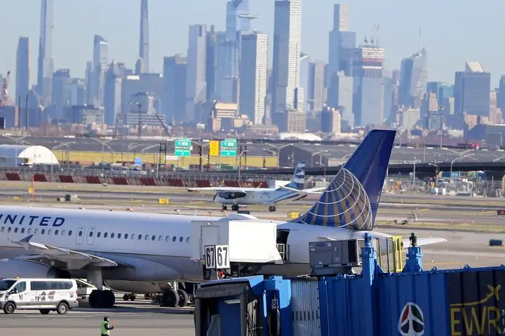 Ida y vuelta privada al Aeropuerto Internacional de Newark Liberty