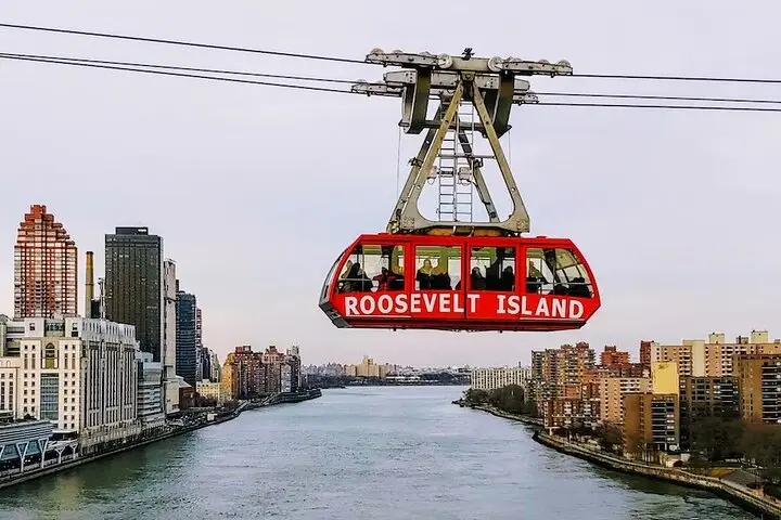 Isla Roosevelt: Tour de audio autoguiado
