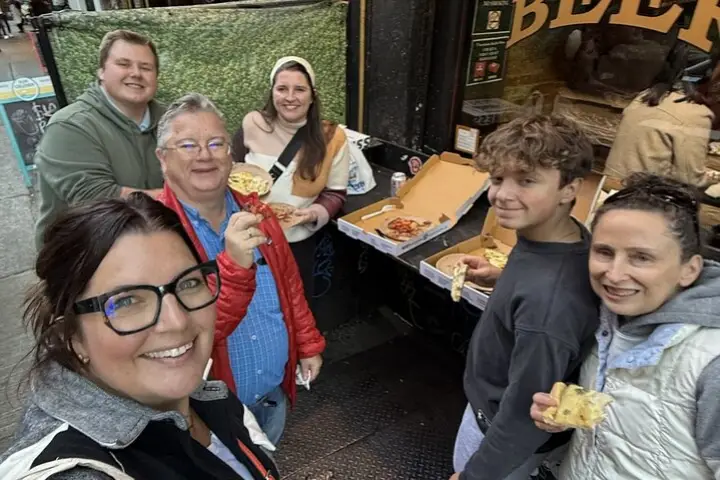 Medio día de Pizza Crawl por el Bajo Manhattan