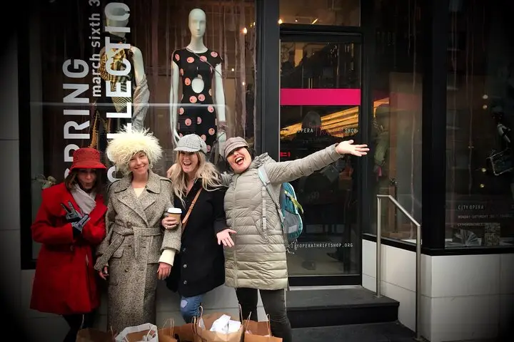 Mini tour privado de compras de segunda mano en Nueva York - incluye hasta 6