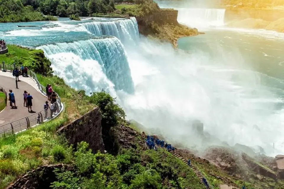 NYC Filadelfia, DC y Cataratas del Niágara, NY Excursión de 3 días con hotel