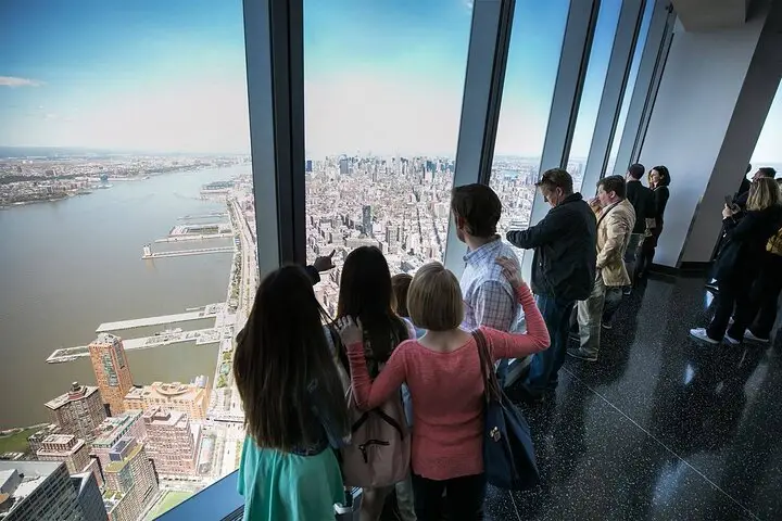 Observatorio One World y recorrido a pie de 3 horas por Manhattan
