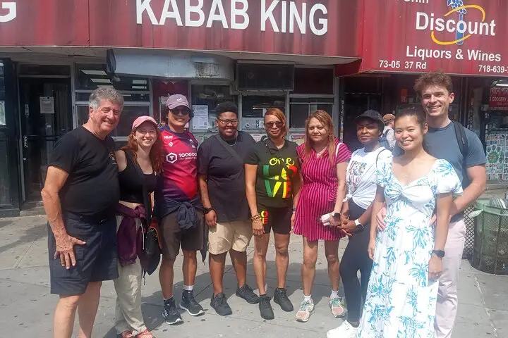 Paseo culinario por Queens y tour cultural
