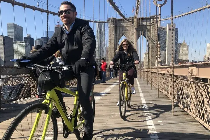 Paseo guiado en bicicleta por el puente de Brooklyn