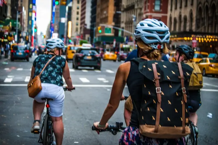 Recorrido en bicicleta para grupos pequeños por los barrios de Brooklyn
