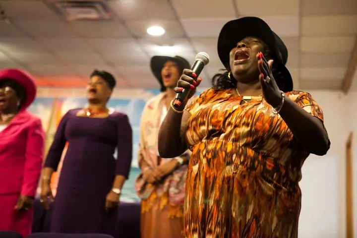Recorrido a pie con experiencia de Gospel en Harlem en inglés