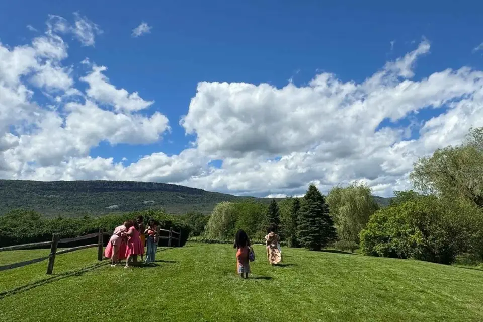 Ruta del Vino del Valle de Hudson: ¡El único tour guiado por un sumiller de Nueva York!