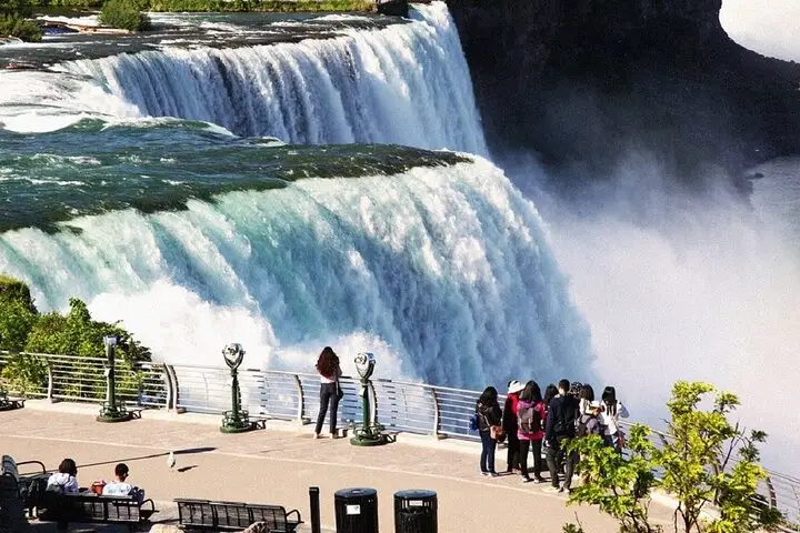 Tour de 3 días a las Cataratas del Niágara desde Nueva York en tren | Niños 50% de descuento