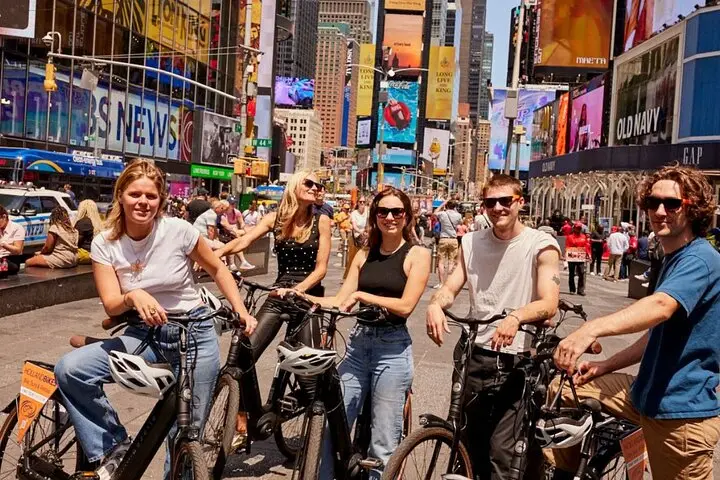 ¡Tour en bicicleta por Broadway con auténticas bicicletas holandesas!
