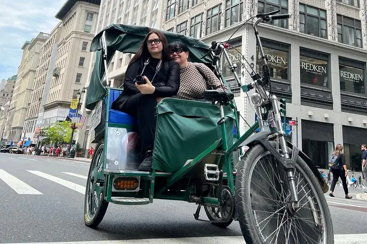 Tour en bicitaxi por el centro de la ciudad