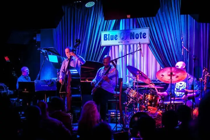 [Tour japonés] Tour nocturno de jazz Blue Note (con paseo por West Village)