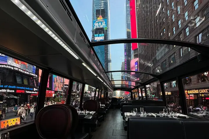 Tour de lujo en autobús con cena por la ciudad de Nueva York