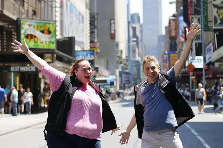 Tour a pie de Off-Broadway