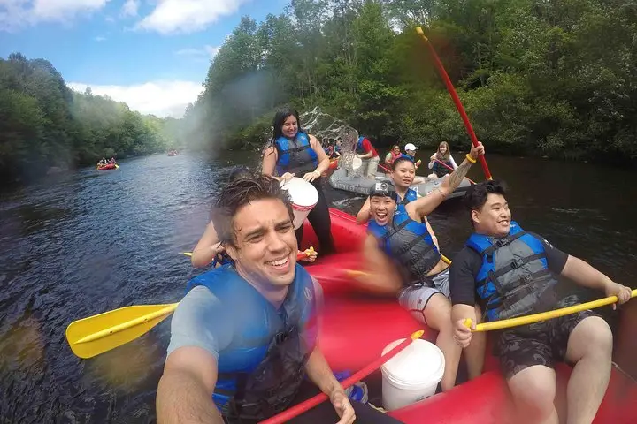 Viaje en autobús de rafting desde Nueva York