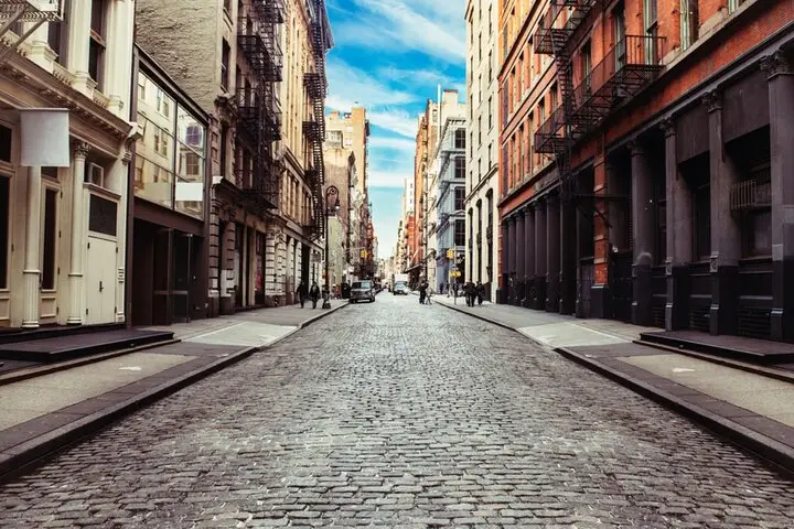 Visita autoguiada y juego de exploración de un chef famoso de Nueva York