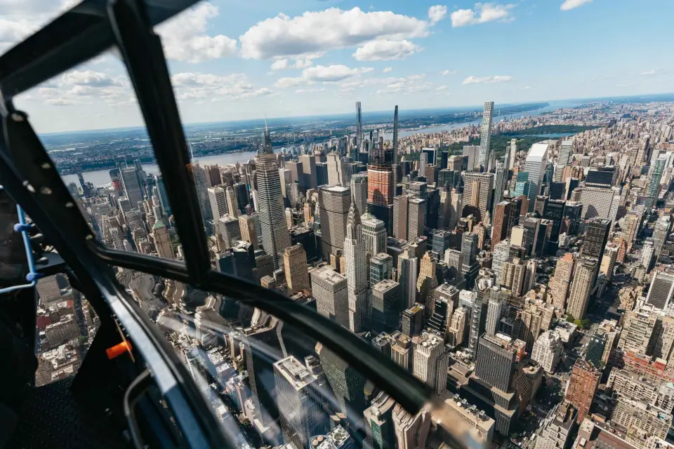 Desde Westchester: Tour privado en helicóptero por Nueva York para 2-6 personas