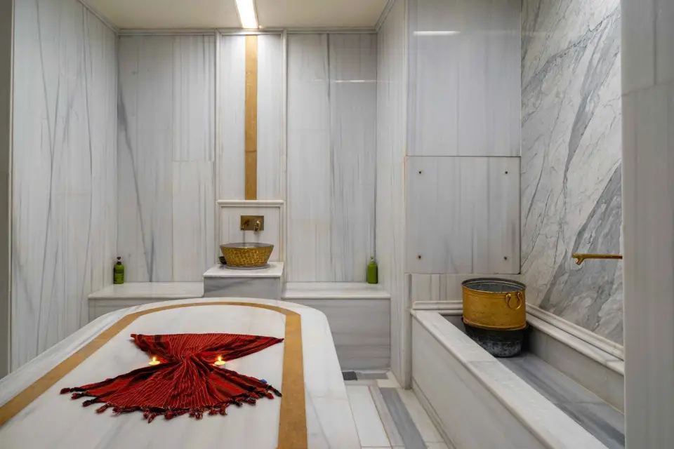 Estambul: Baño turco privado, masaje y piscina en Taksim