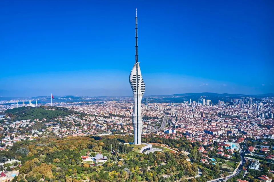 Estambul: Camlica Tower Skip-the-Line Ticket c/ Audioguía