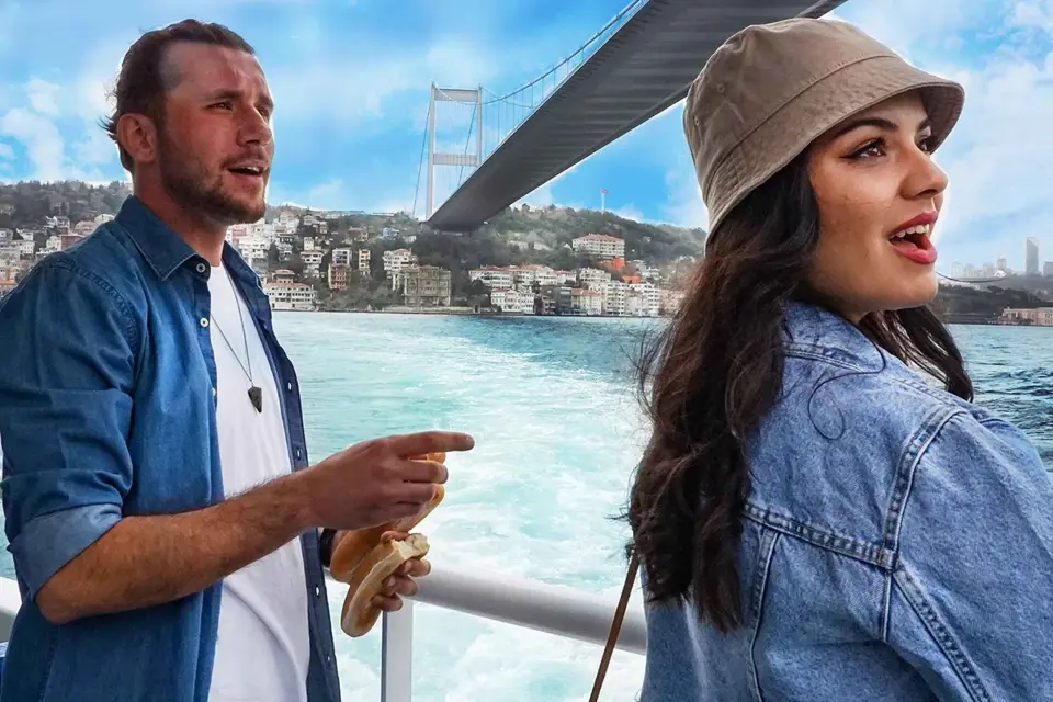 Estambul: Crucero por el Bósforo y el Cuerno de Oro de día o al atardecer