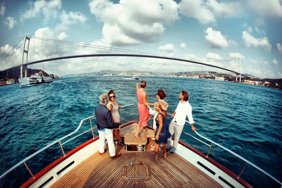 Estambul: crucero medio día y teleférico colina Pierre Loti