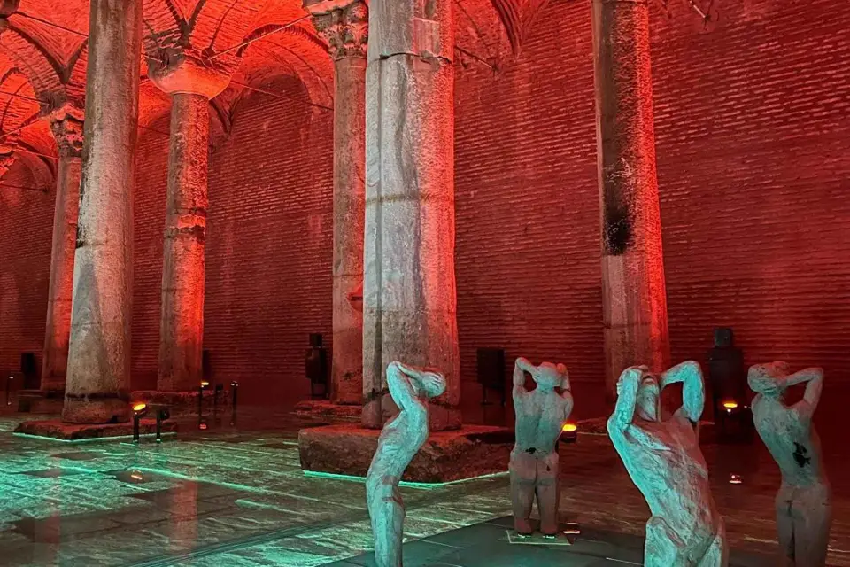 Estambul: Entrada rápida a la Cisterna de la Basílica con audioguía