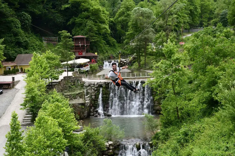Estambul: Excursión a Sapanca, teleférico, quad y tirolina