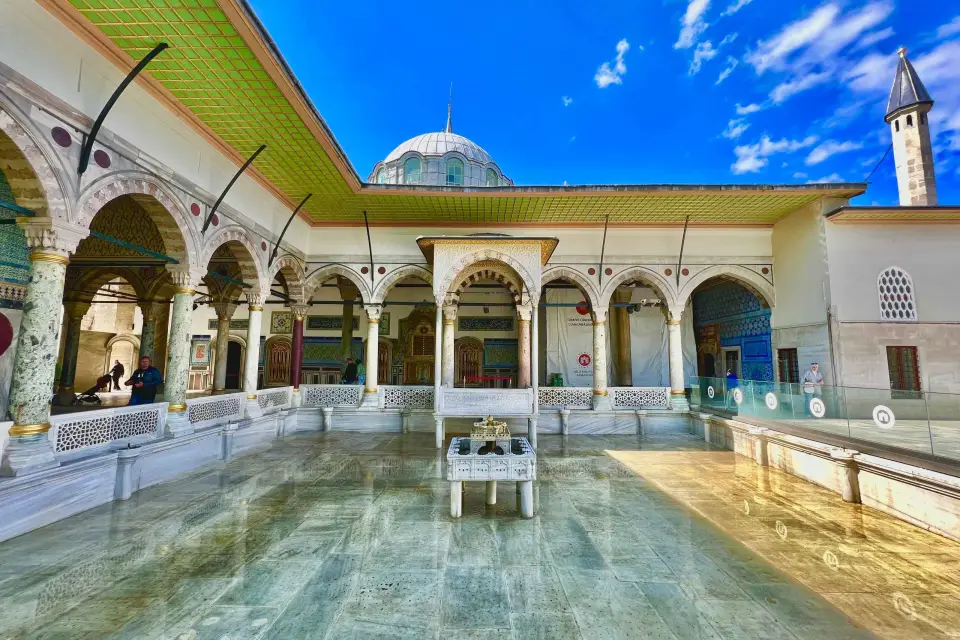 Palacio Topkapi de Estambul, Cisterna Basílica y Gran Bazar