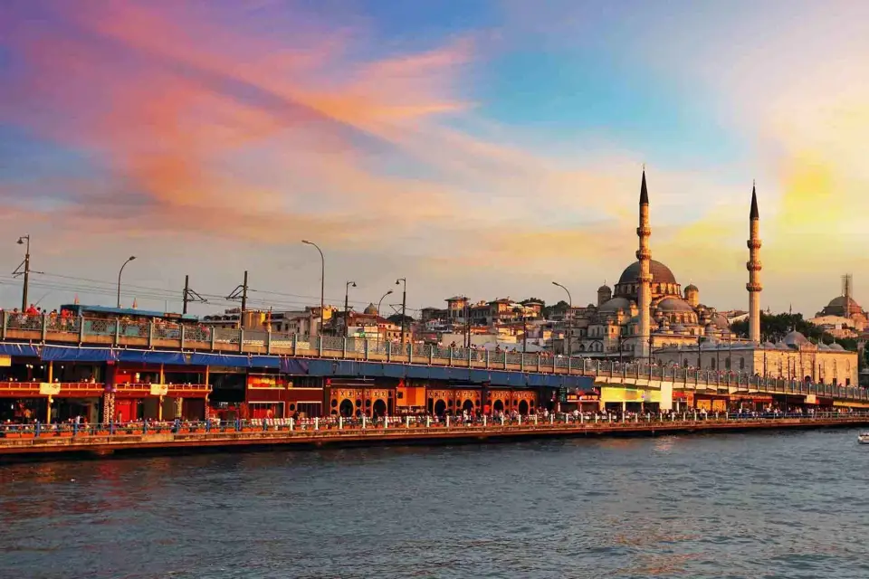 Estambul:Recorrido privado en escala desde los aeropuertos y hoteles de Estambul