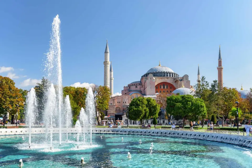 Visita Bizantina de Estambul, Santa Sofía, Cisterna Basílica