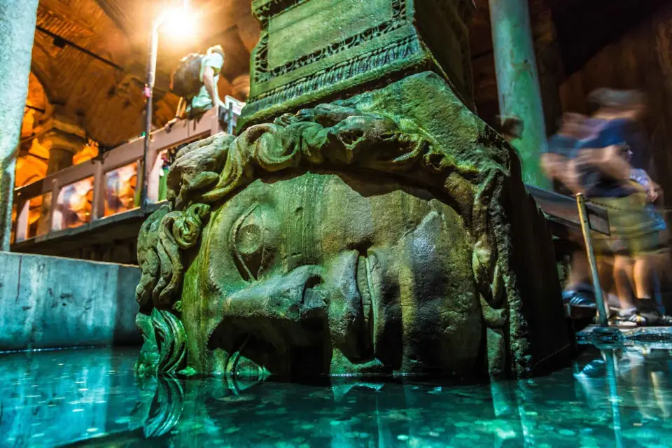 Visita sin esperas a la Cisterna de la Basílica, Santa Sofía y Estambul