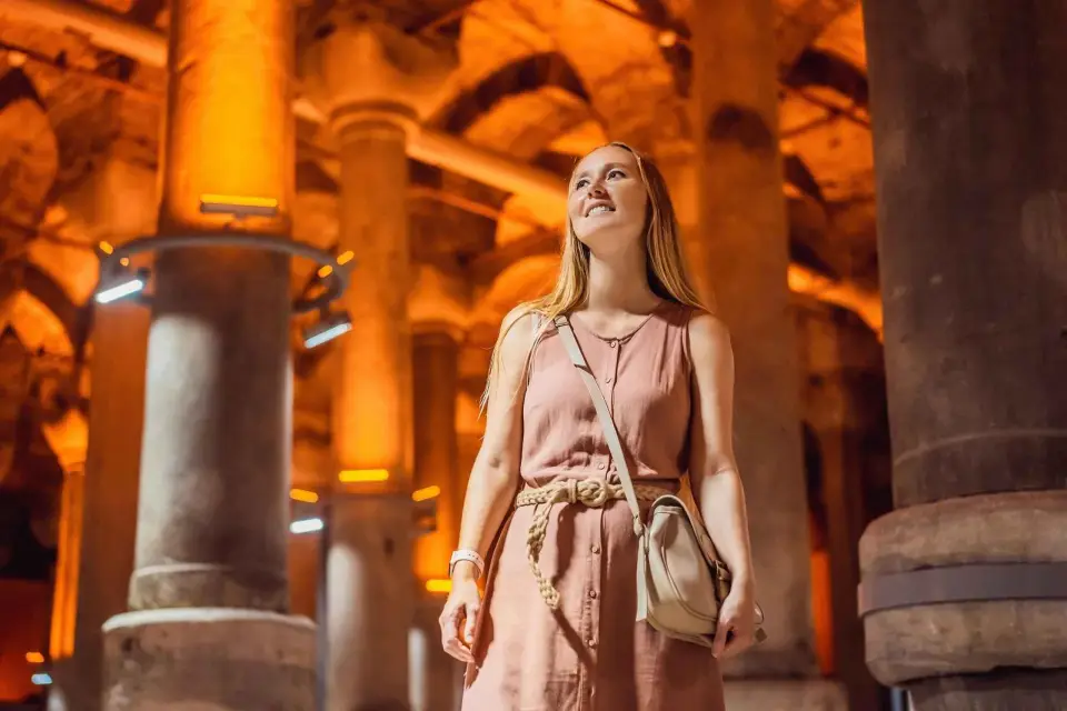 Visita guiada a la Cisterna de la Basílica de Estambul con ticket de entrada sin colas