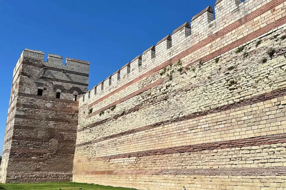Visita a las Murallas de Contantinopla y al Palacio Blachernea