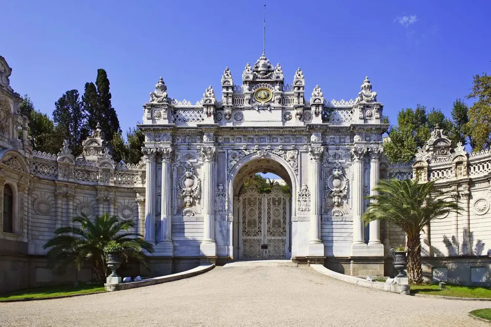 Estambul: Visita al Palacio de Dolmabahce y el Gran Bazar