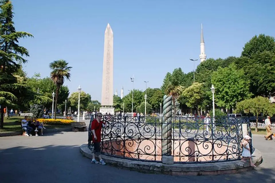 Visita Privada a Pie: Hipódromo, Mezquita Azul, Santa Sofía
