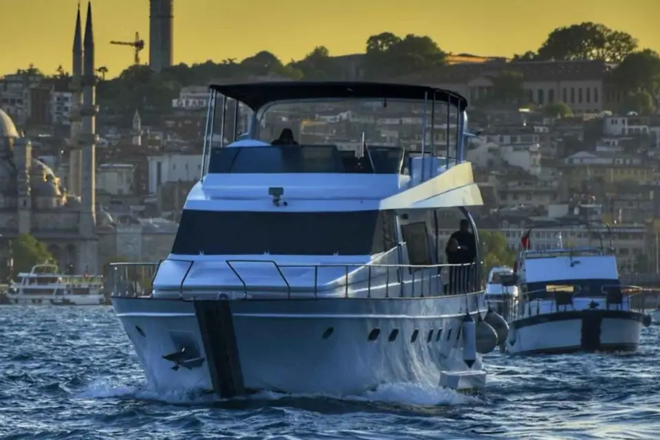 Estambul Yate privado de lujo en el Bósforo 24 metros (79 pies)