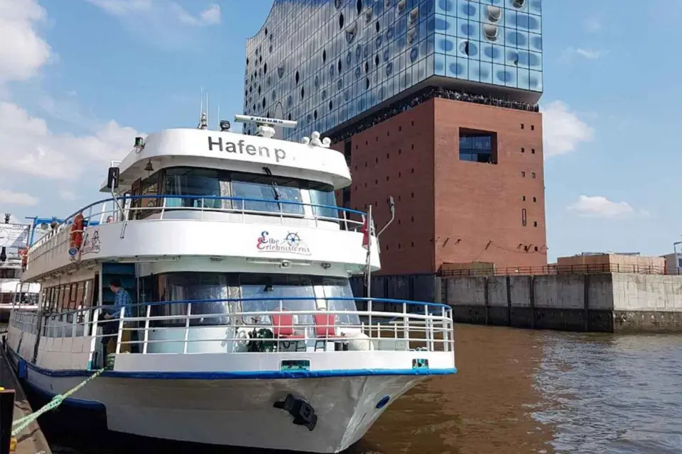 Hambourg : 1 heure de tour en bateau dans le port de Hambourg
