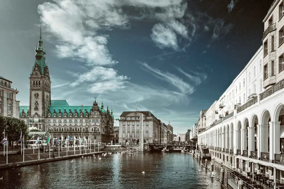Hamburgo - Casco antiguo: Yincana moderna (en alemán)