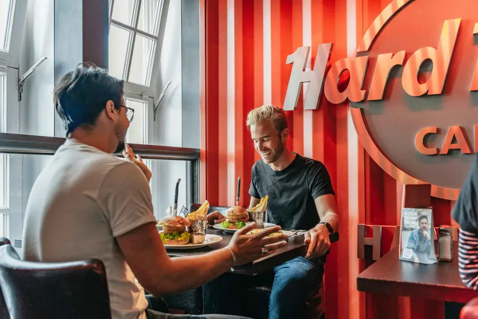 Hamburgo: Comida sin hacer cola en el Hard Rock Cafe