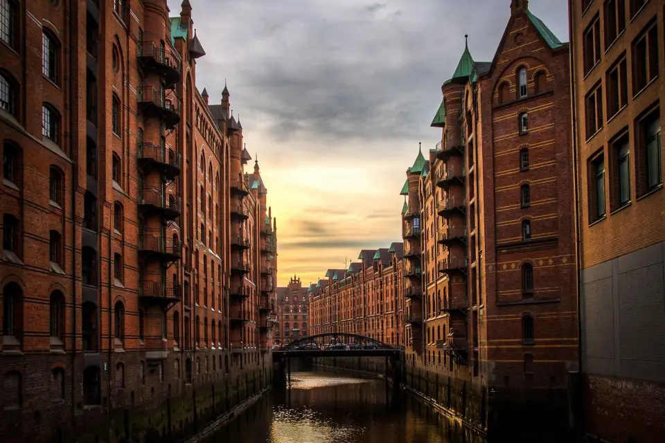 Excursión Privada en Hamburgo con Guía Local