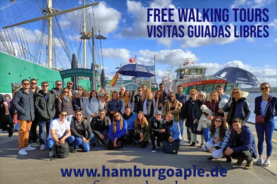 Free Tour: Puerto, Barrio Rojo y Beatles. Tú decides cuánto pagar al final