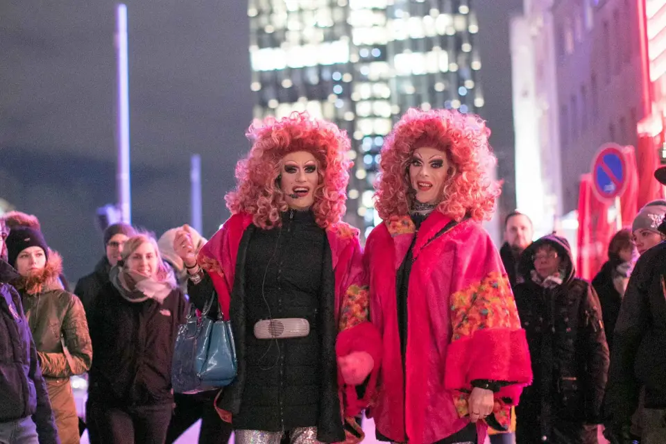 Gira St: Drag-Attack con Barbie Stupid y Lee Jackson