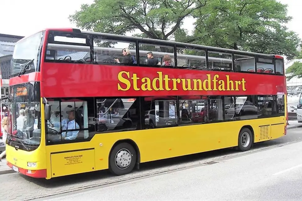Hamburgo: Hop-On/ Hop-Off Sightseeing Tour Línea Clásica