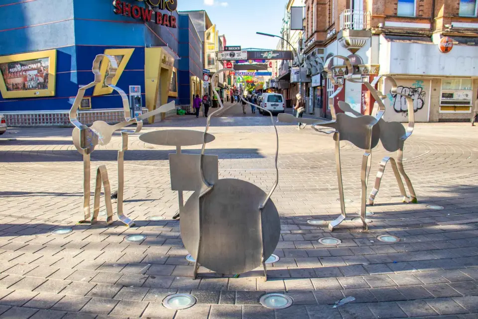 Hamburgo: Tras las huellas de los Beatles con un local
