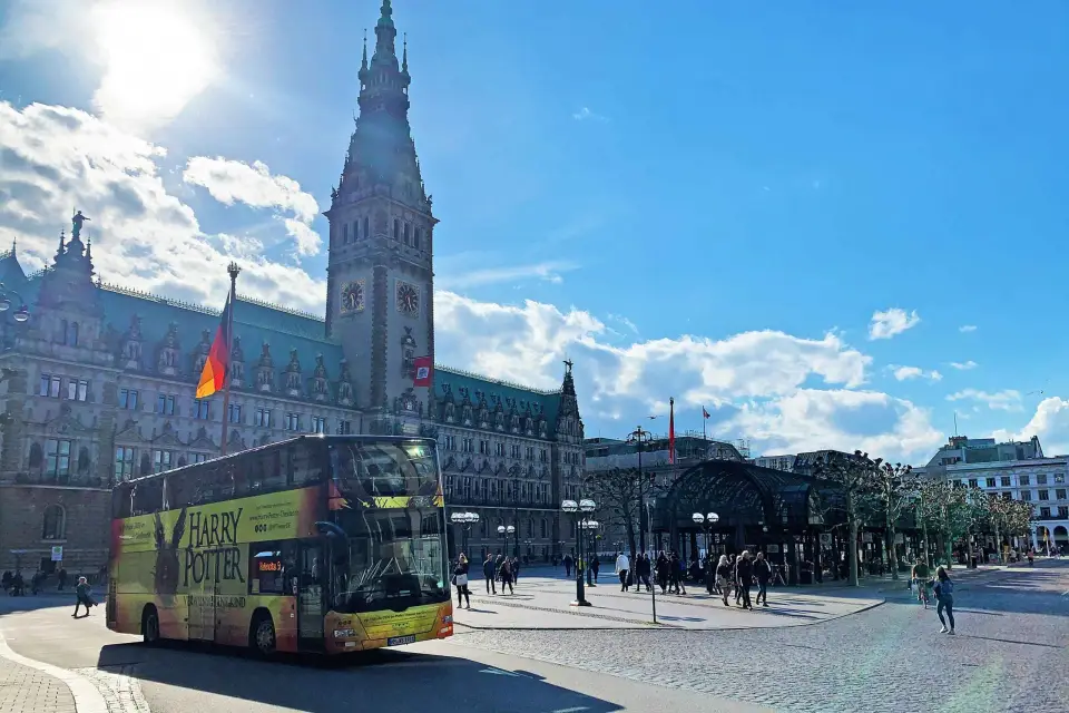 Hamburgo: Línea F Hop-On Hop-Off Tour en Autobús y Barco