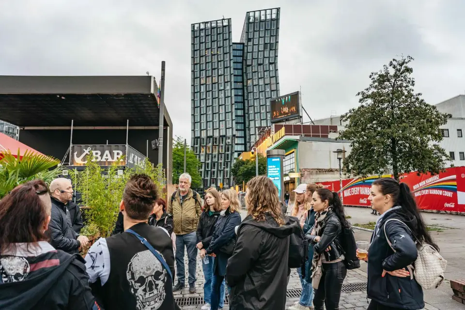 Lo más destacado de Hamburgo: Crucero por el Puerto y Paseo por la Reeperbahn