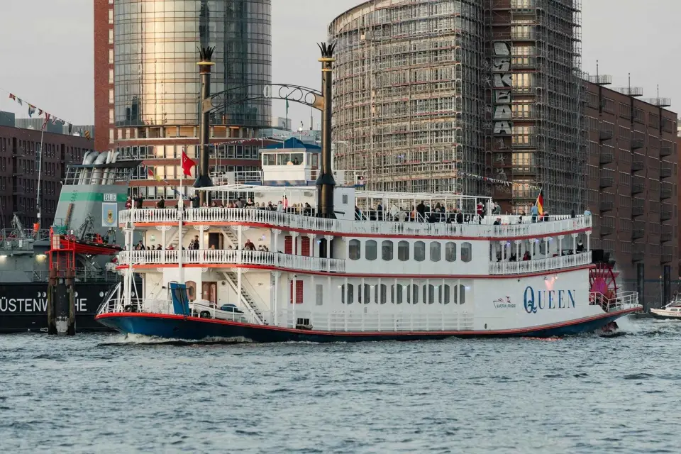 Hamburgo: Paseo en el original vapor de ruedas XXL