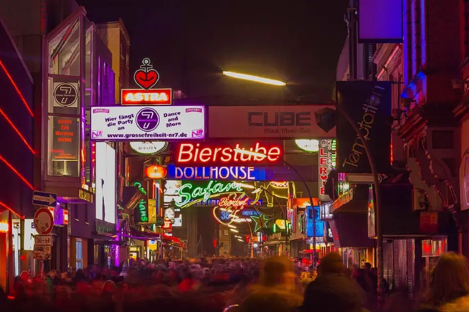Recorrido por la Reeperbahn: Sexo, Pecado, Fiestas y Crimen