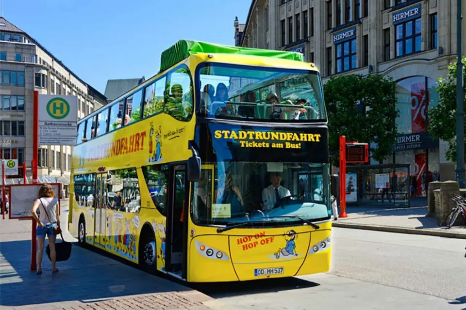 Hamburgo: Tour en autobús turístico amarillo de dos pisos