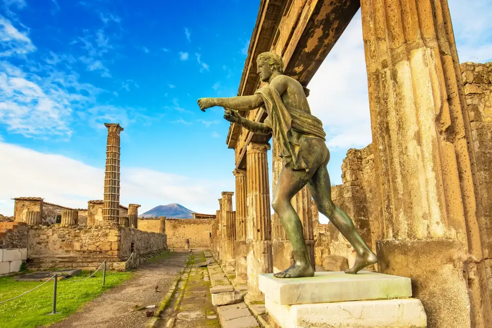 Excursión a Nápoles y Pompeya en tren de alta velocidad